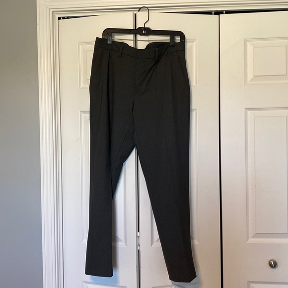 Men’s Haggar Dress Pant - Picture 2 of 7